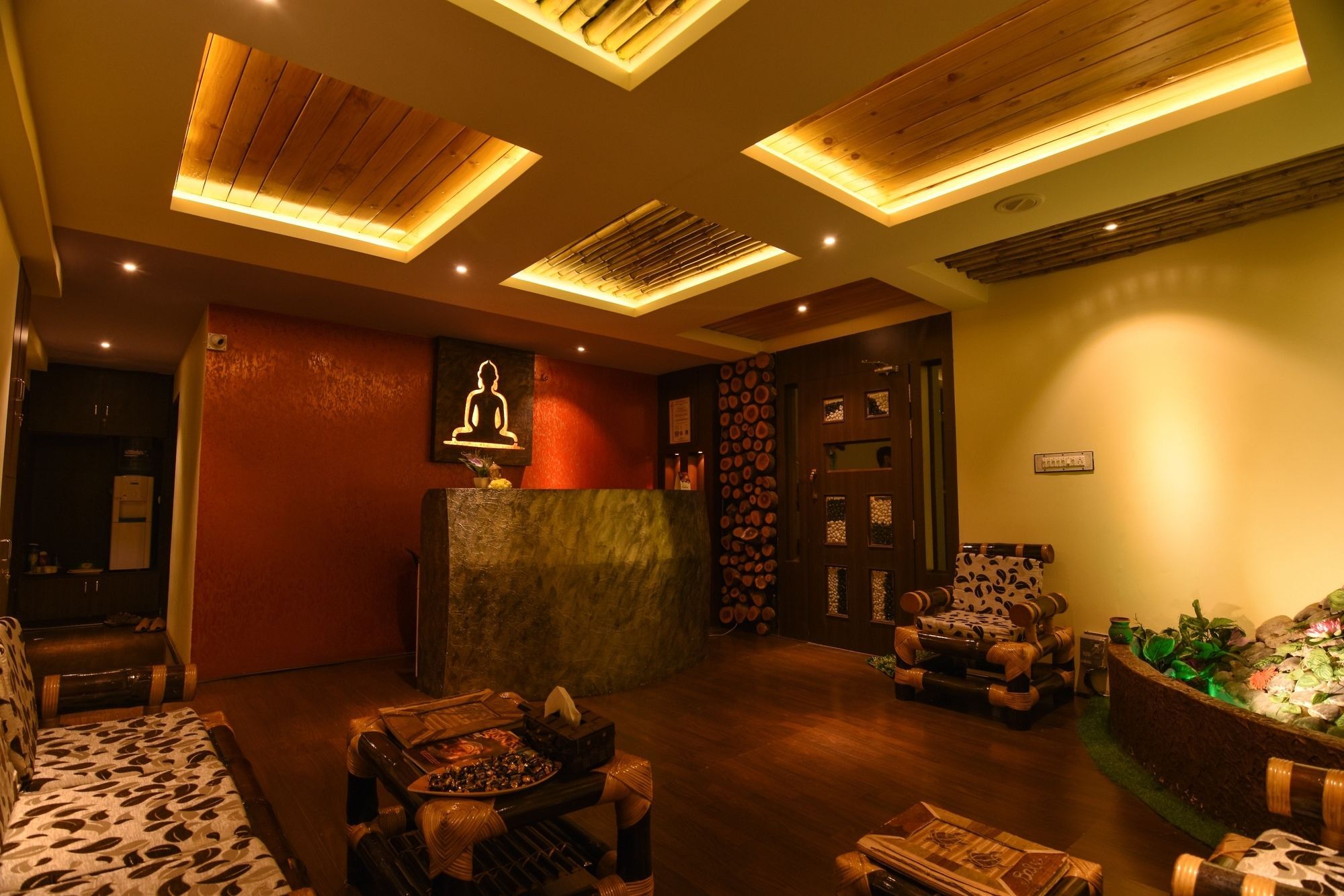 Hotel Roopa Elite Mysuru Zewnętrze zdjęcie