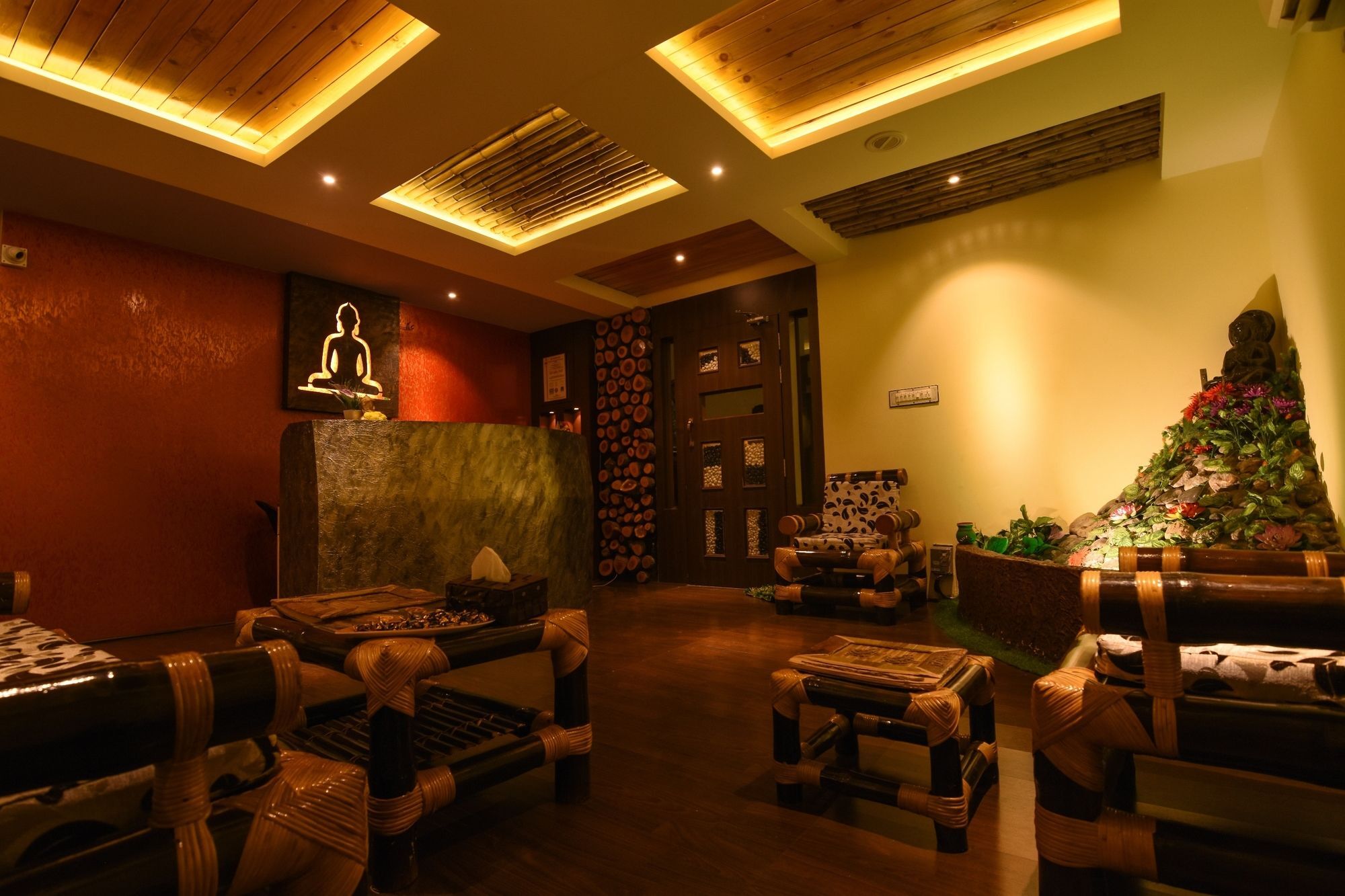 Hotel Roopa Elite Mysuru Zewnętrze zdjęcie